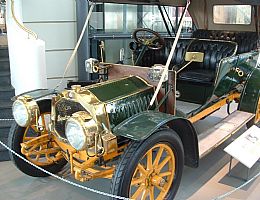 Posjeta Mercedes Benz muzeju, sajmu retroclassics u Stuttgartu i posjeta novom 