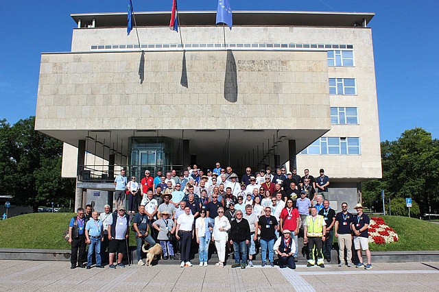 "39. Oldtimer rally"  ... sa START-a u Zagreb-u...
